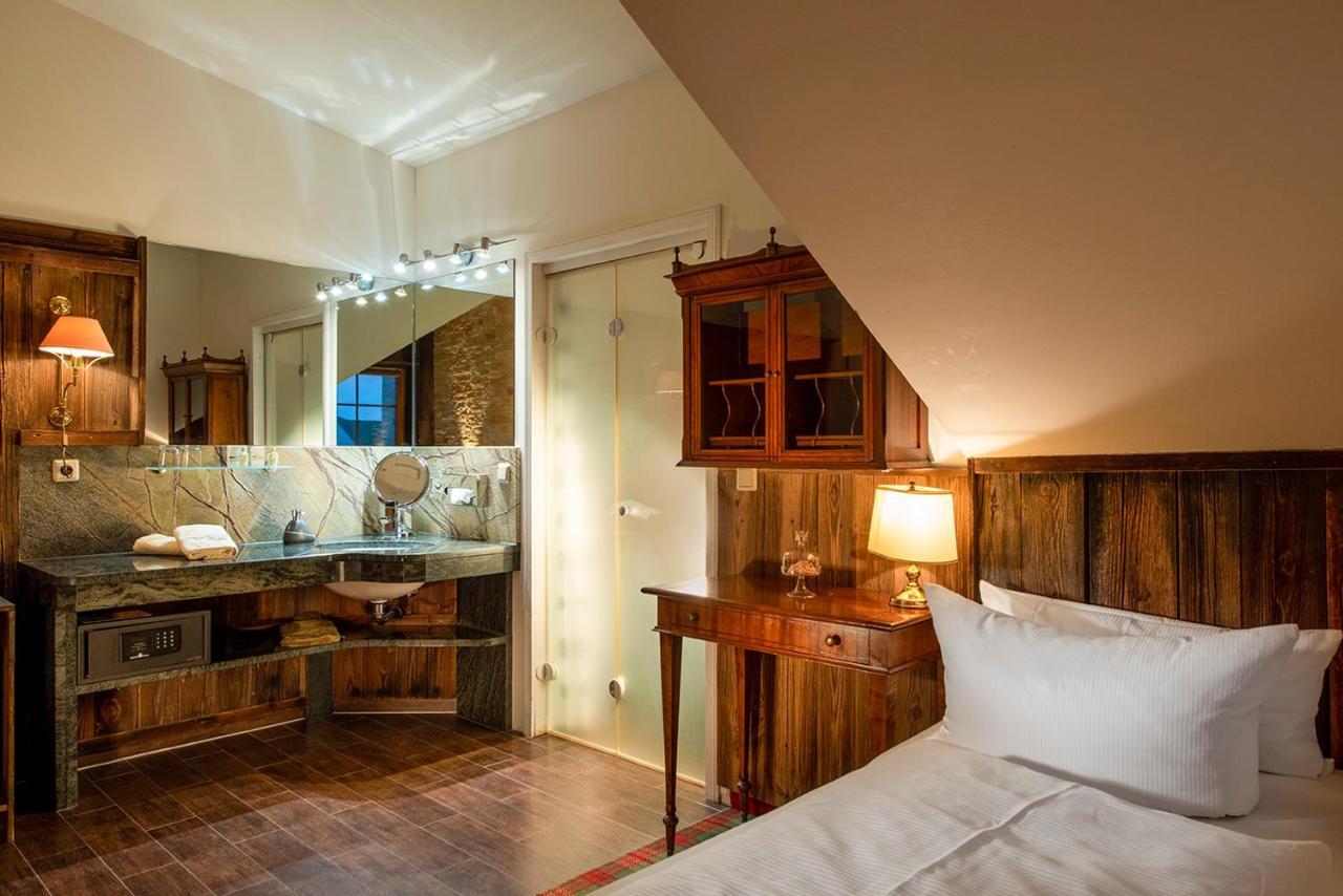 Wellnesshotel Seeschloesschen - Privat- Spa & Naturresort Senftenberg Exterior foto