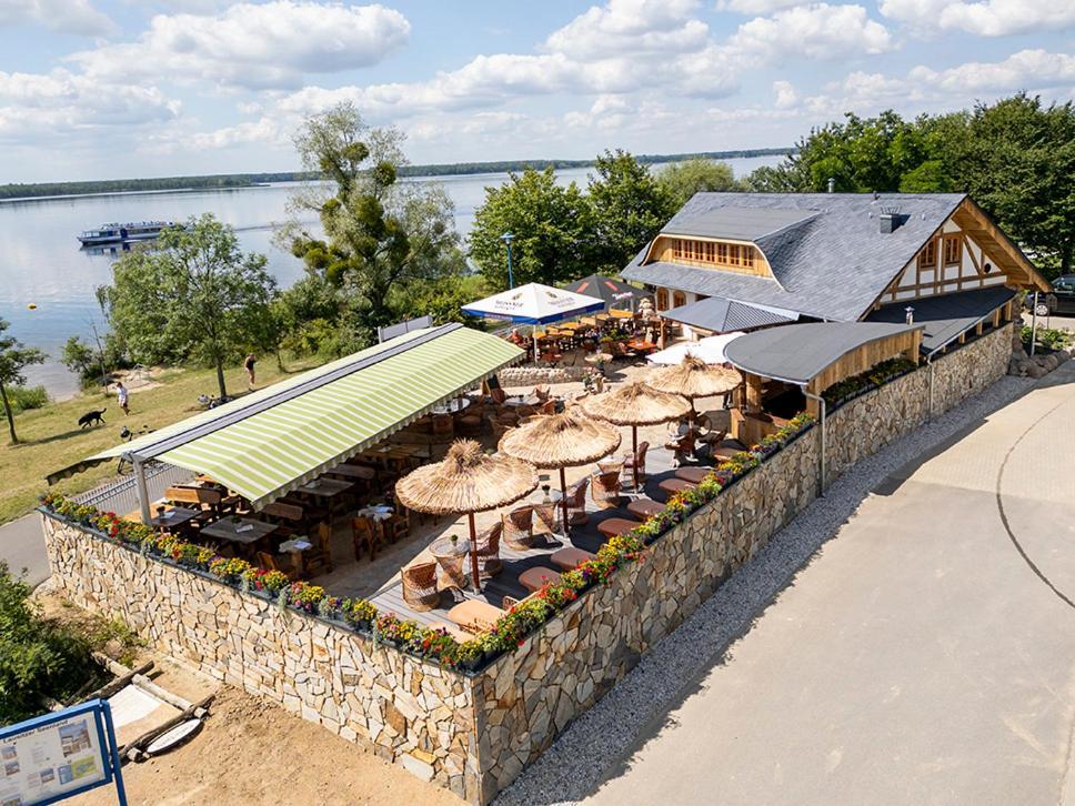 Wellnesshotel Seeschloesschen - Privat- Spa & Naturresort Senftenberg Exterior foto